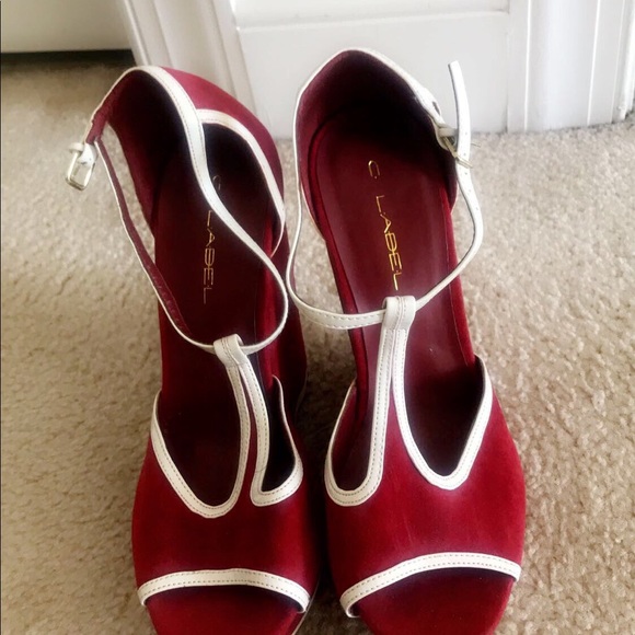 Red Wedges♦️ - Picture 2 of 4